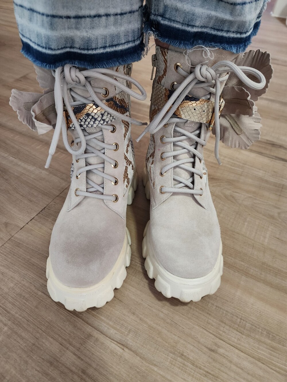 Cecelia New York Suede Ankle Boots With Removable Flower Size 6.5US